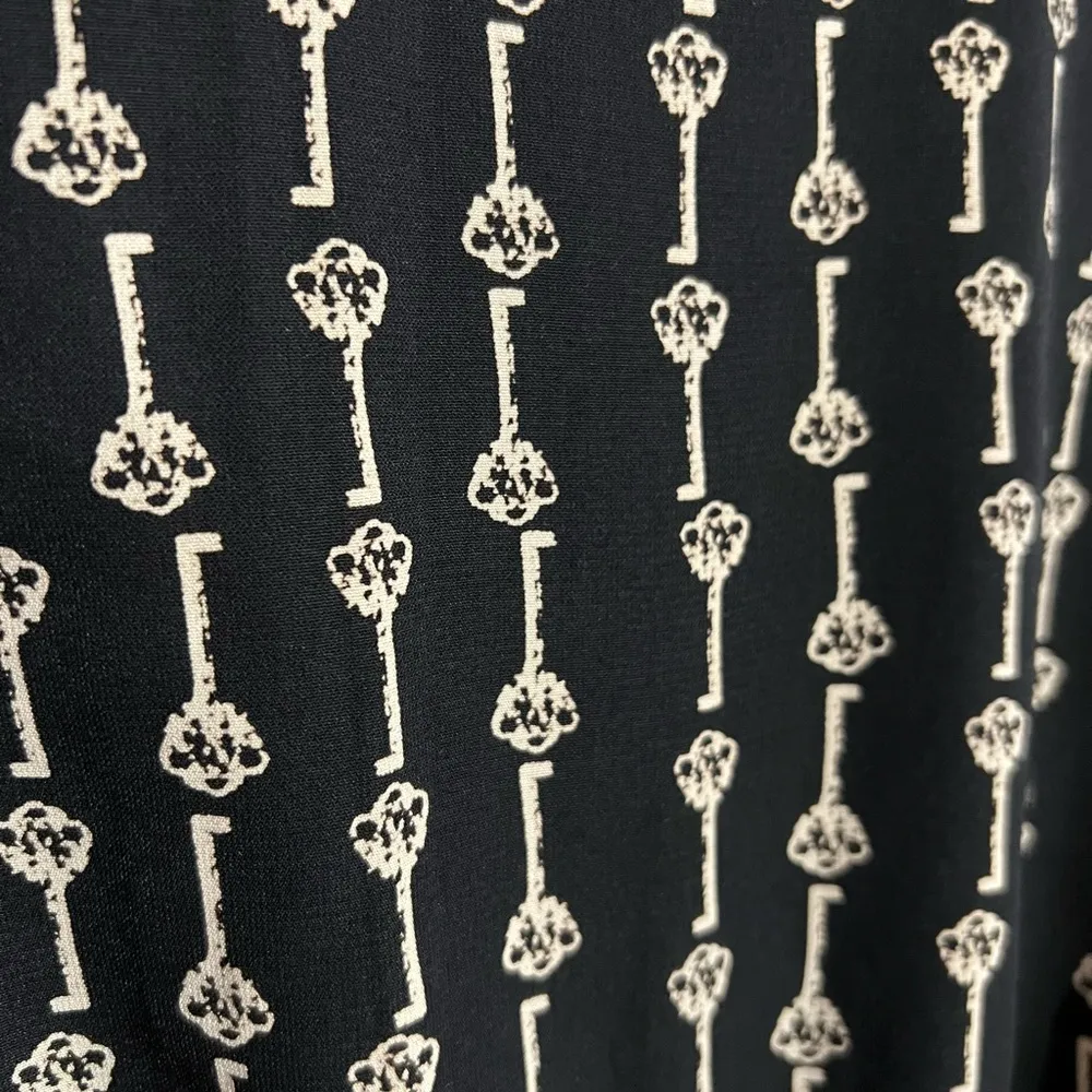 Millibon Key Design Romper Bell Sleeves - Image 4