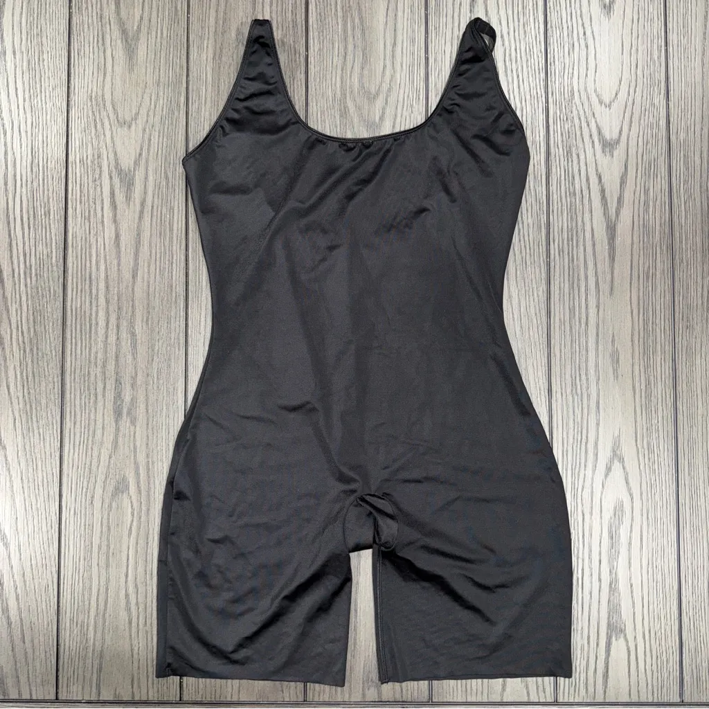 Spanx Shapewear Open Bust Mid-Thigh Bodysuit Black Size 1X - Image 3