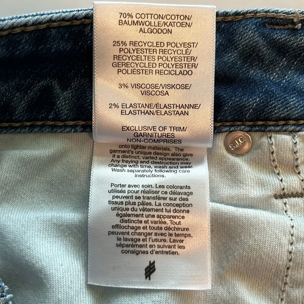 Silver Jeans Avery Bermuda High Rise Shorts Size 25 - Image 12