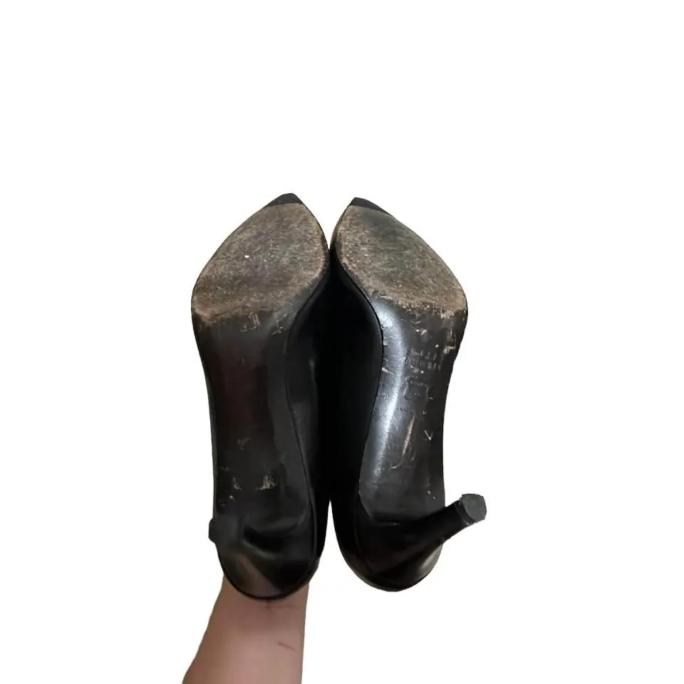 Stuart Weitzman Women's Pointed Toe Slip On Black Pump Heels‎ Size 6 - Image 8