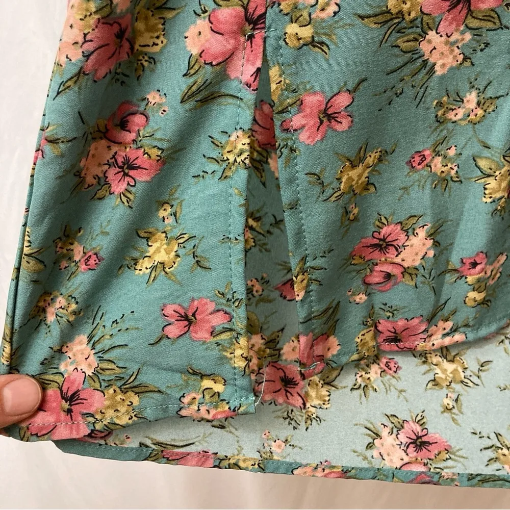 Nasty Gal Floral Crossover V-Neck Short Flounce Sleeves Slit Mini Dress - Image 7