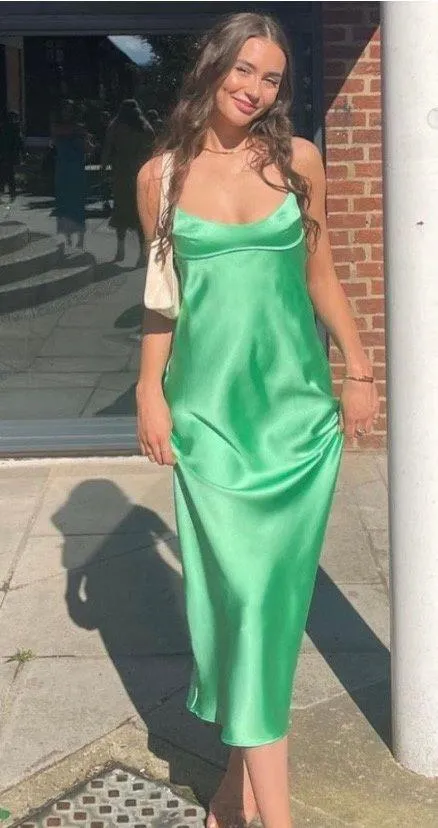 NWT  MINT GREEN SATIN EFFECT MIDI CUT OUT DRESS VIRAL TIKTOK - Image 3