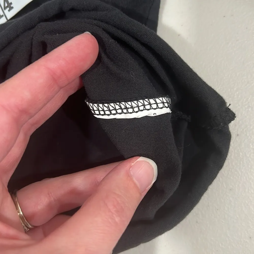 Vans Long Sleeve Cropped Shirt Black Size XS EUC - Image 8