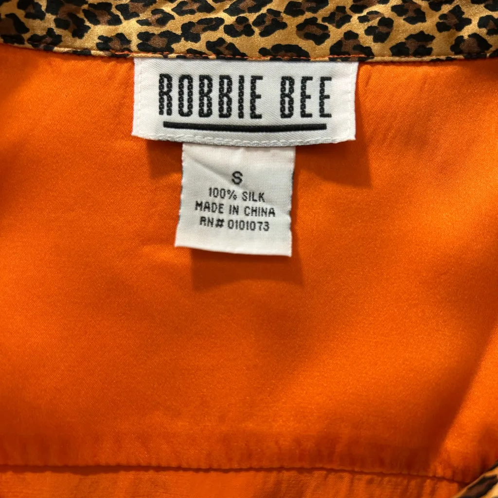 Robbie Bee Luxury %100 silk button down with cheetah print cuffs! - Image 8