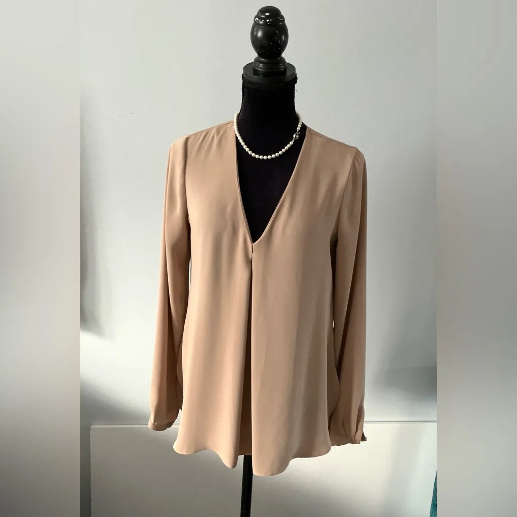 WHITE HOUSE BLACK MARKET blouses🌷🌻 - Image 7