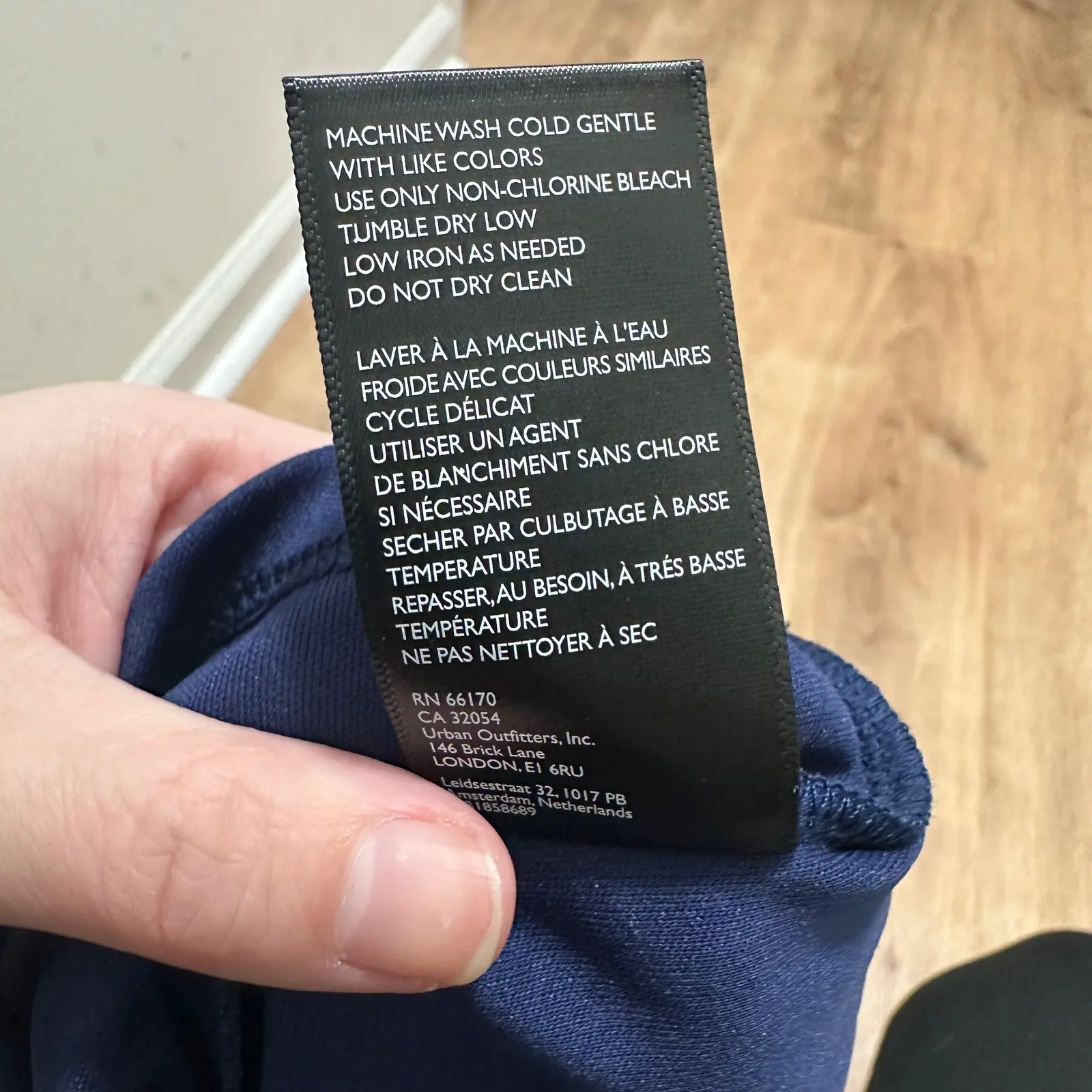 URBAN RENEWAL | NWT Navy Blue Lace Romantic Sweetheart V Neck Corset Crop Top, M - Image 9