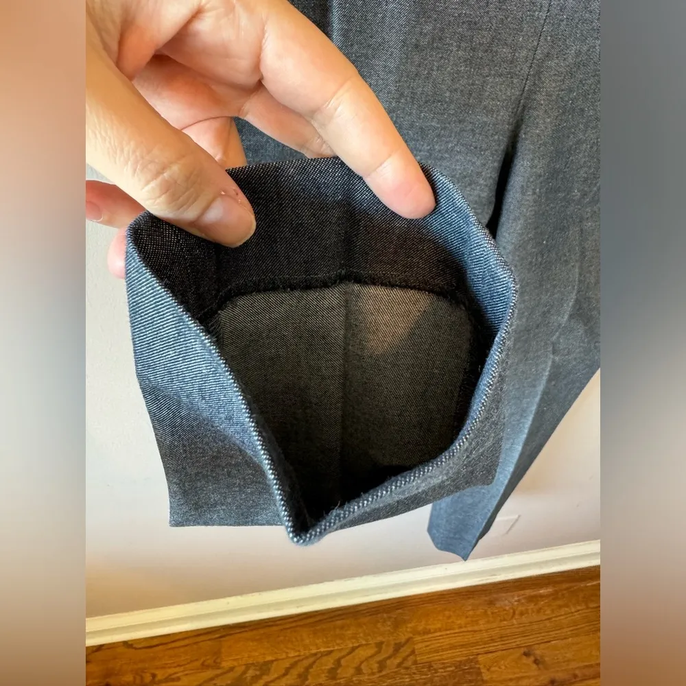 RARE Women’s Sailor Jean Ankle Trousers with Gold Buttons Size 4 - Image 9