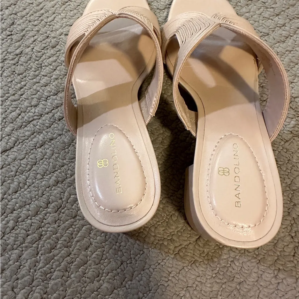 Bandolino Women's Tan Sandals - Image 2