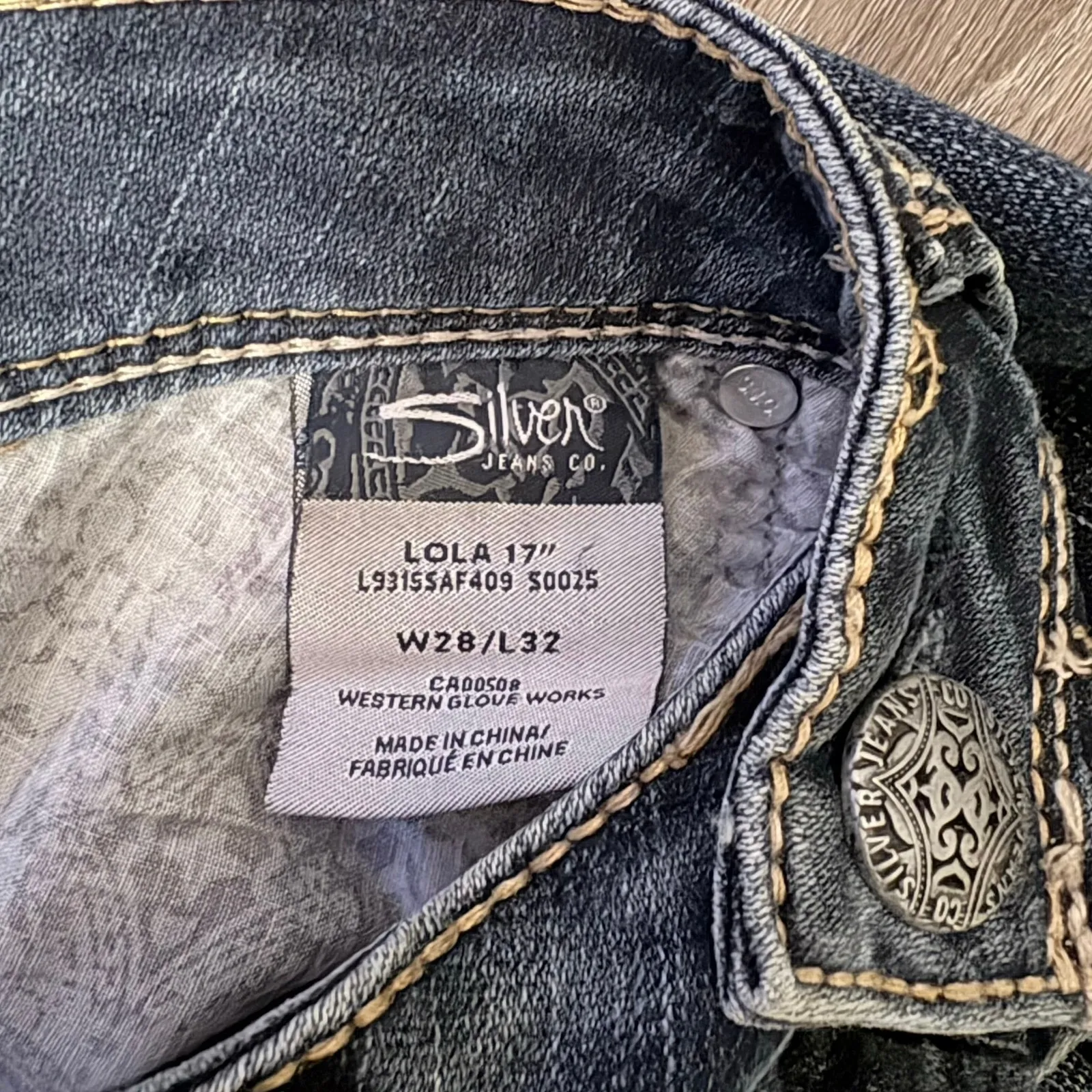 VTG Silver Jeans Lola 17 Bootcut Jeans Womens 28x32 Dark Wash Y2K Stud Pocket Blue Size 28 - Image 2