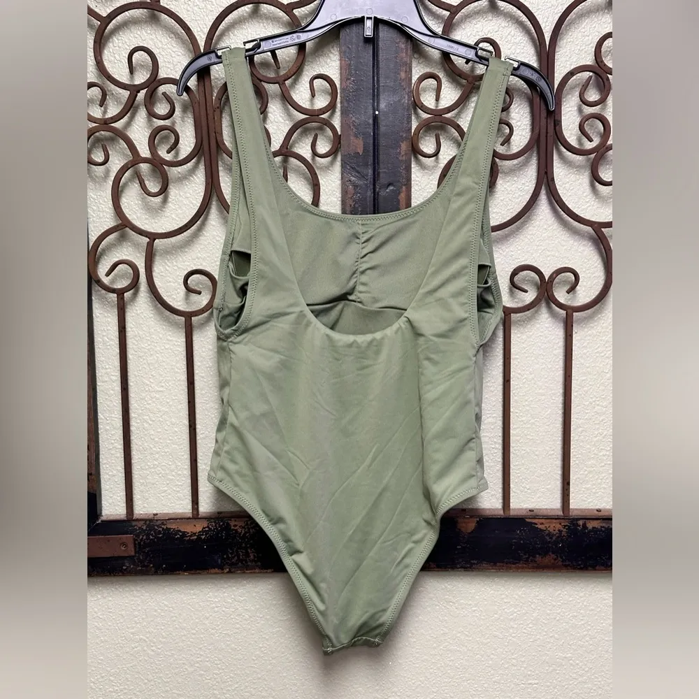 Zara sage green scoop neck one piece swim suit - Image 3
