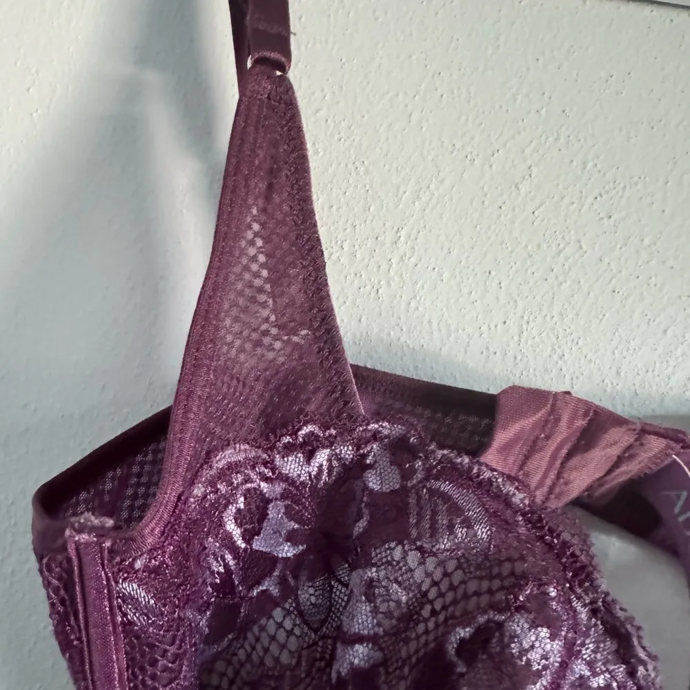 Purple Bra with lace! - Image 3