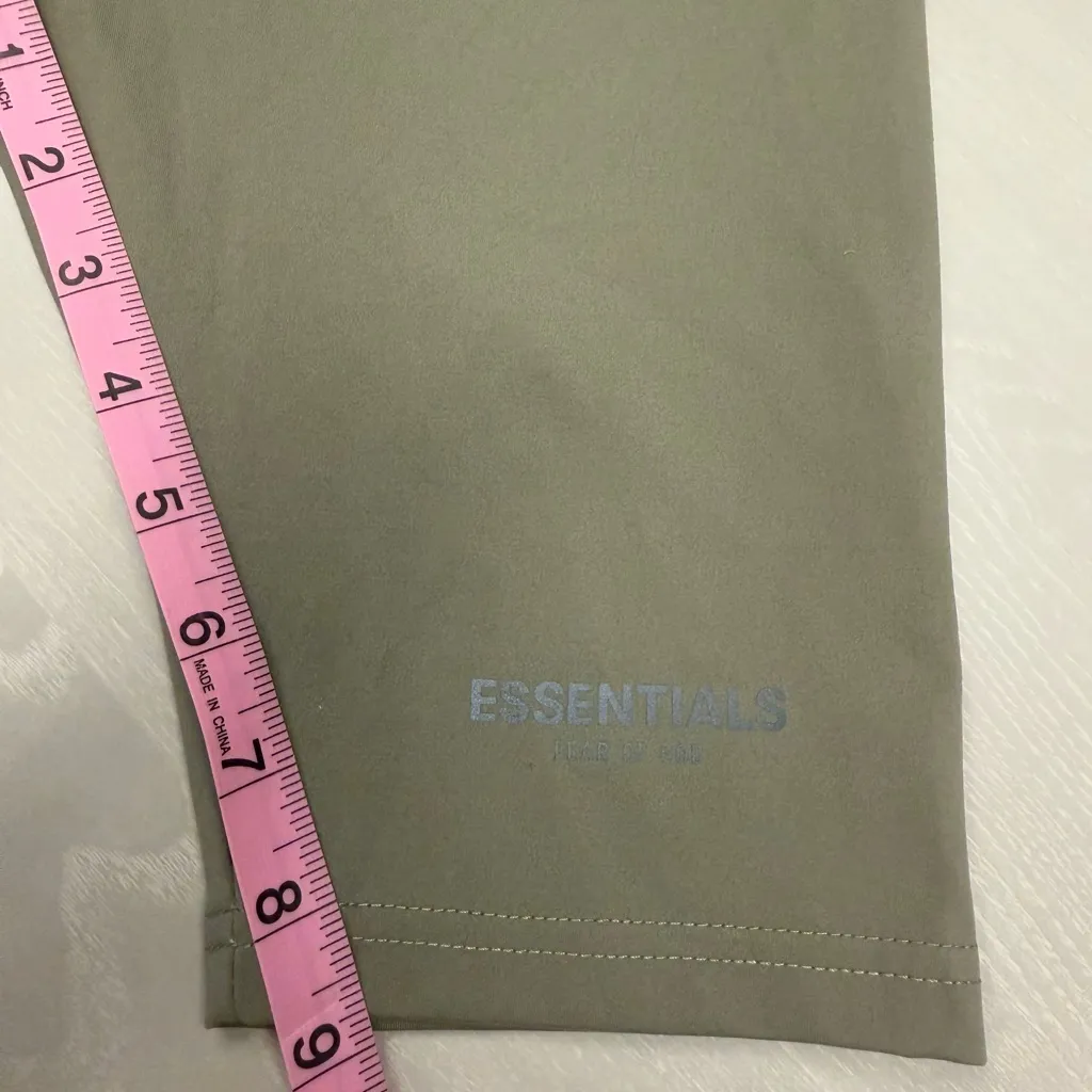 Fear Of God Essentials Green Biker Shorts Women's Size‎ XXS NWT - Image 6