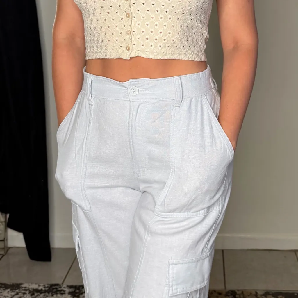 Hollister Light Blue Linen Trousers - Image 4