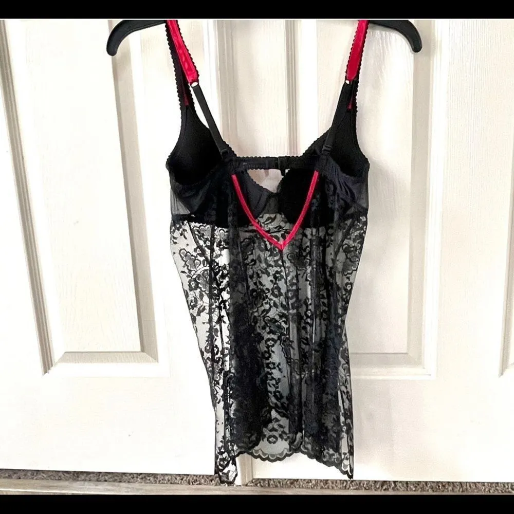 Victoria Secret black lace lingerie with red built in underwire bra - Image 10