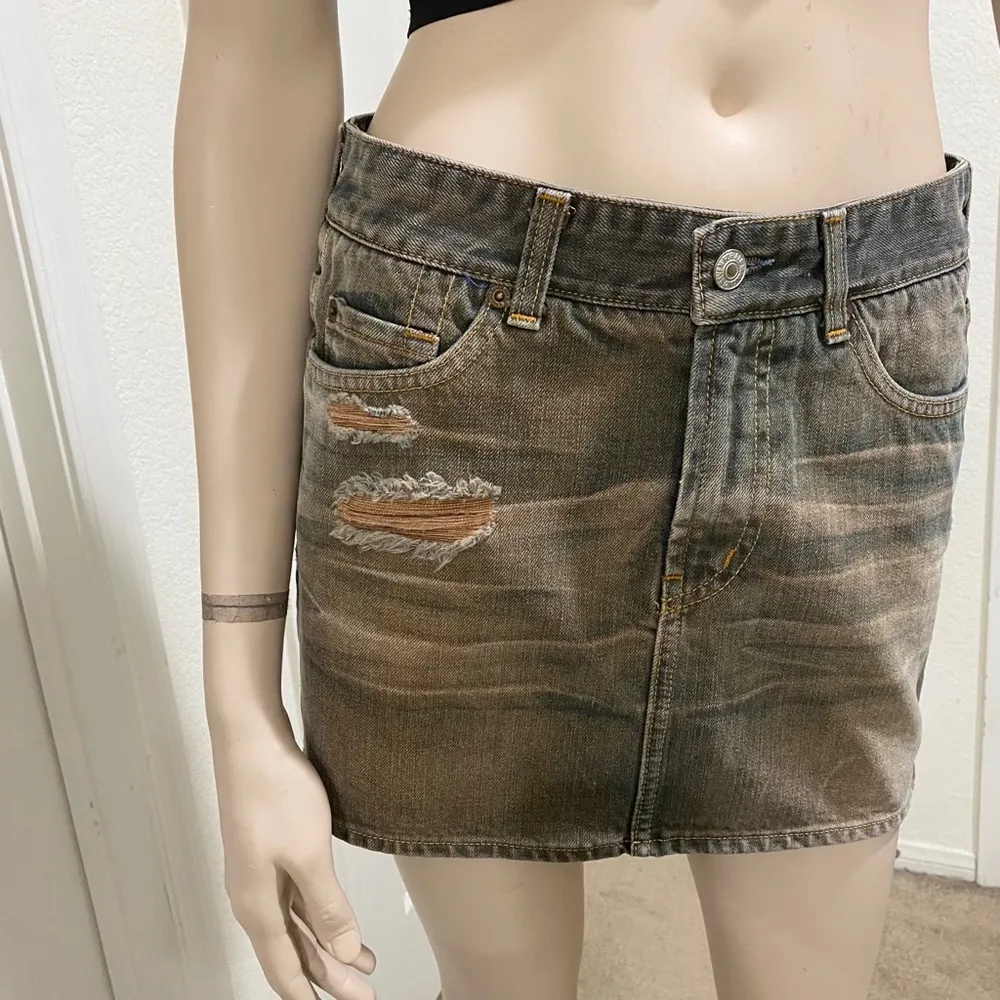 7 For All Mankind Distressed Denim Skirt 27 - Image 3