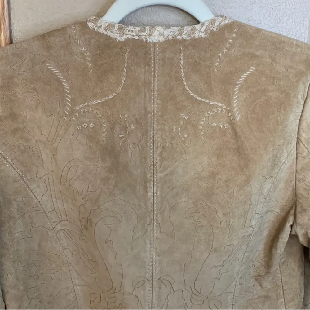 Saguaro khaki suede leather jacket EUC Tan Size M - Image 6