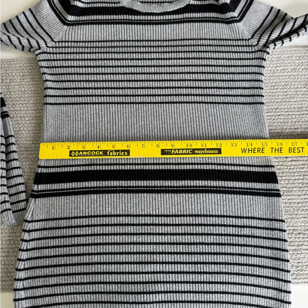 GAP Gray Black Striped Ribbed Stretch Knit Crewneck Long Sleeve Dress Sz Medium - Image 9