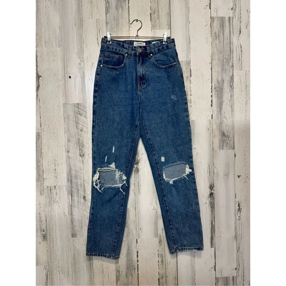 Cotton On  mom jeans size 4 - Image 2