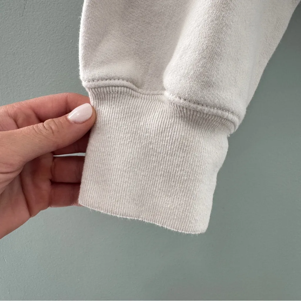 Abercrombie Tonal Embroidery Crew Neck Sweatshirt Small Cream - Image 5