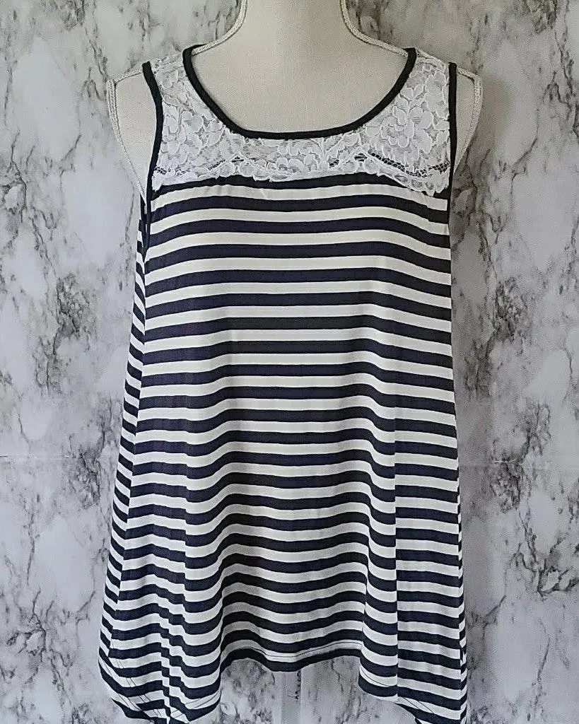 striped tank size small - Image 2