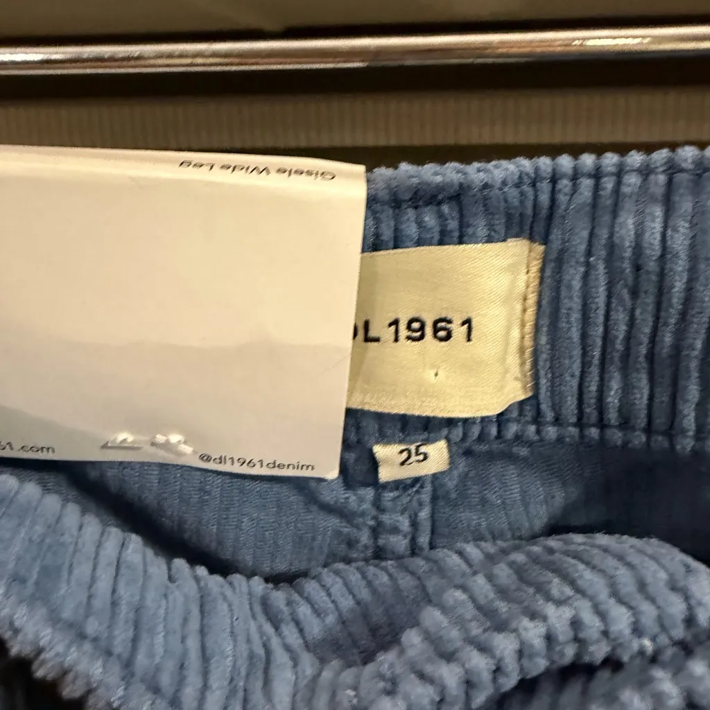 NWT DL1961 Gisele Wide Leg High Rise Corduroy Pants in Blue Size 25 - Image 7