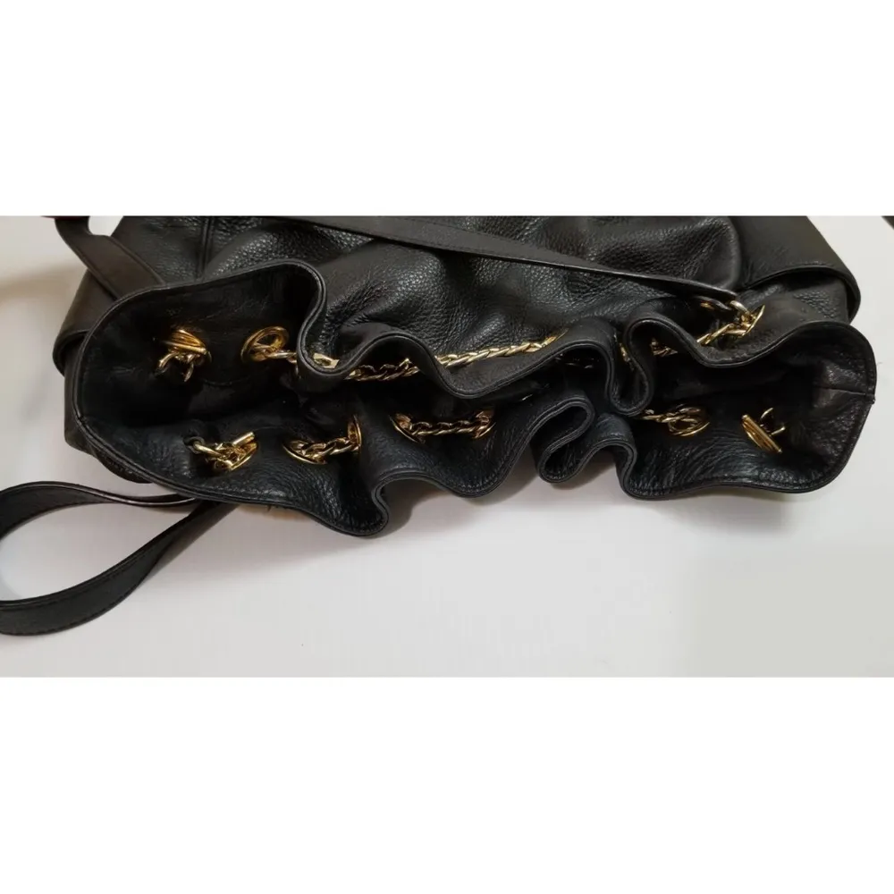 Michael Kors Black and Gold Shoulder Bag with Chain Detail - Image 7