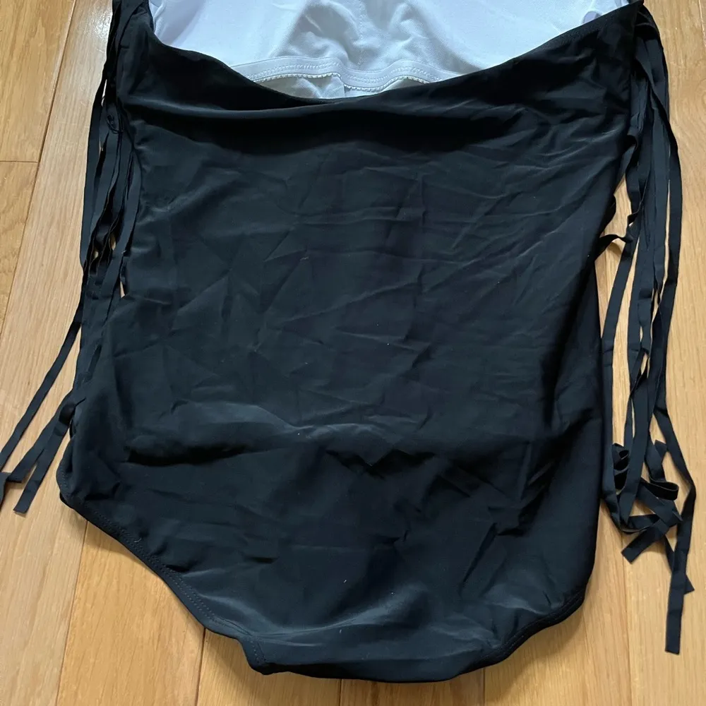 One Piece Fringe Halter Neck Black Swim Suit Womens Size Large - Image 8