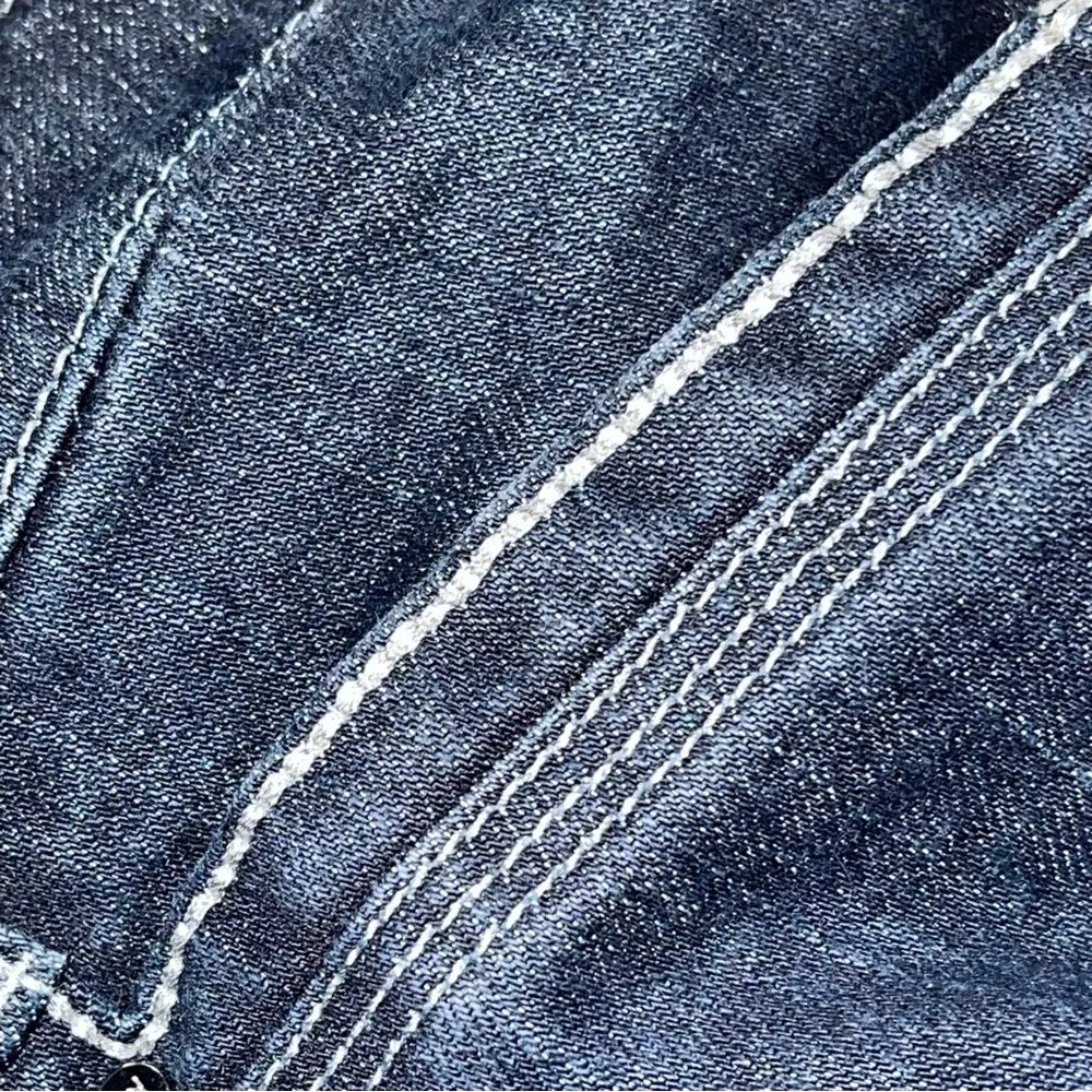 Jones New York Signature Woman Jeans - Image 6