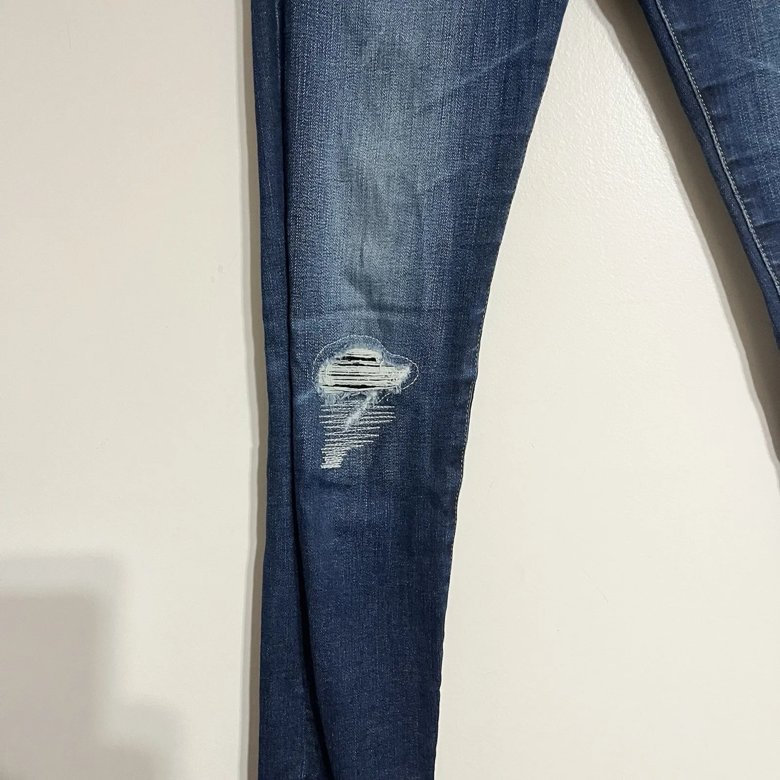 AG-ED Adriano Goldschmied Size 25R The Farrah High Rise Skinny Ankle Jeans - Image 3