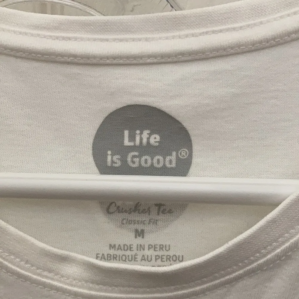 FINAL MARKDOWN Life is good crusher tee unisex medium - Image 3
