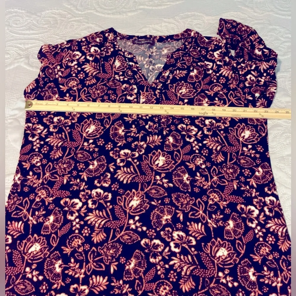 Gloria Vanderbilt Red and Blue Boxy 3/4 Sleeve Blouse - Image 4