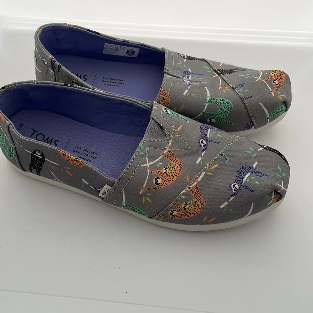 Toms  Sloth Grey Slip On Shoes 7 - Image 2