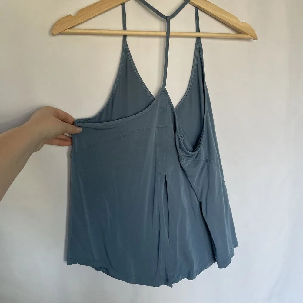 Lululemon gray blue v-neck t-back size 8 workout athleisure unlined lightweight - Image 5
