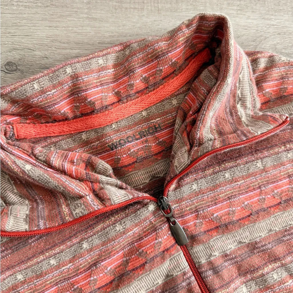 Woolrich women 1/4 zip Aztec print pullover large - Image 2