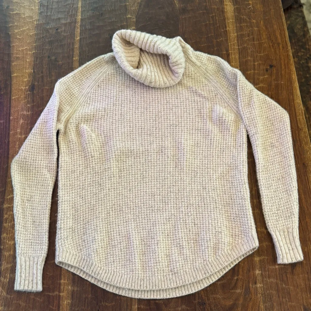 Pendleton  Cream Turtleneck Sweater - Image 4