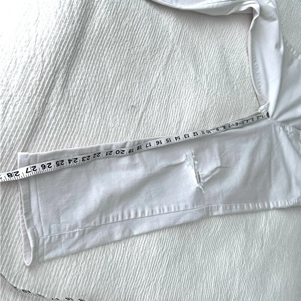 Levi's Modern Slim Cuffed midrise distressed white jeans 28 - Image 9