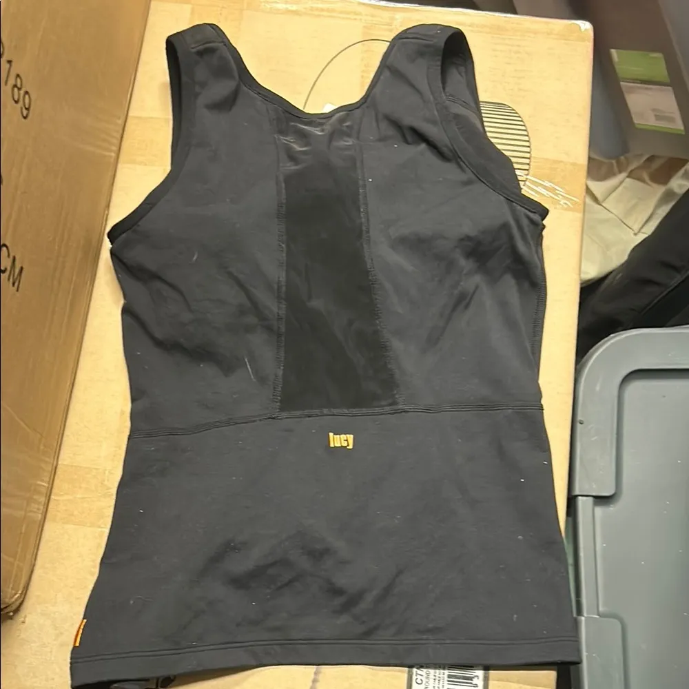 Lucy Black Women's workout Tank Top with built in bra! Size M - Image 4