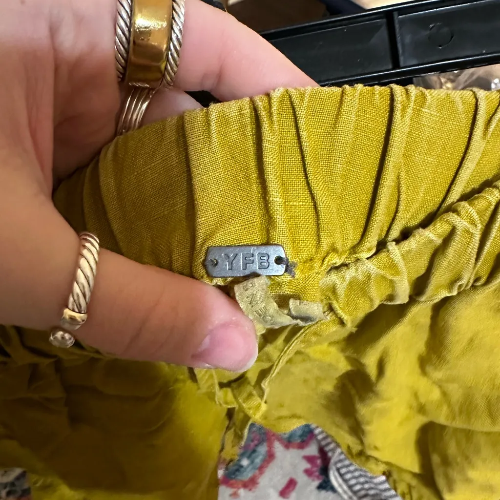 Young Fabulous & Broke Linen Shorts - Image 3