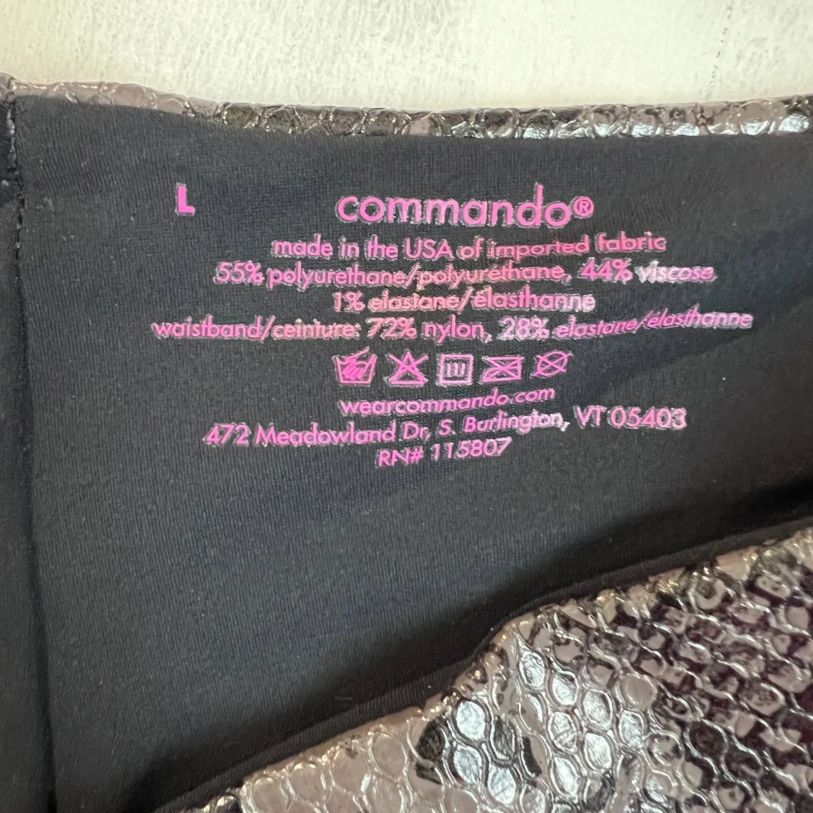 Commando‎ Faux Leather Leggings Womens Large Gray Black Snake Print Textured L - Image 10