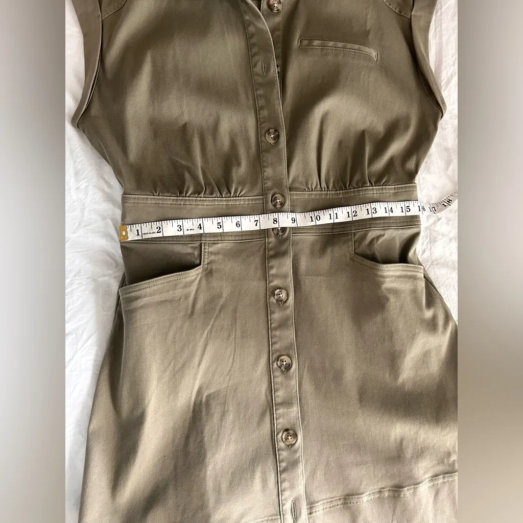 SPANX Olive SPANX stretch twill utility dress with buttons and pockets - Image 7
