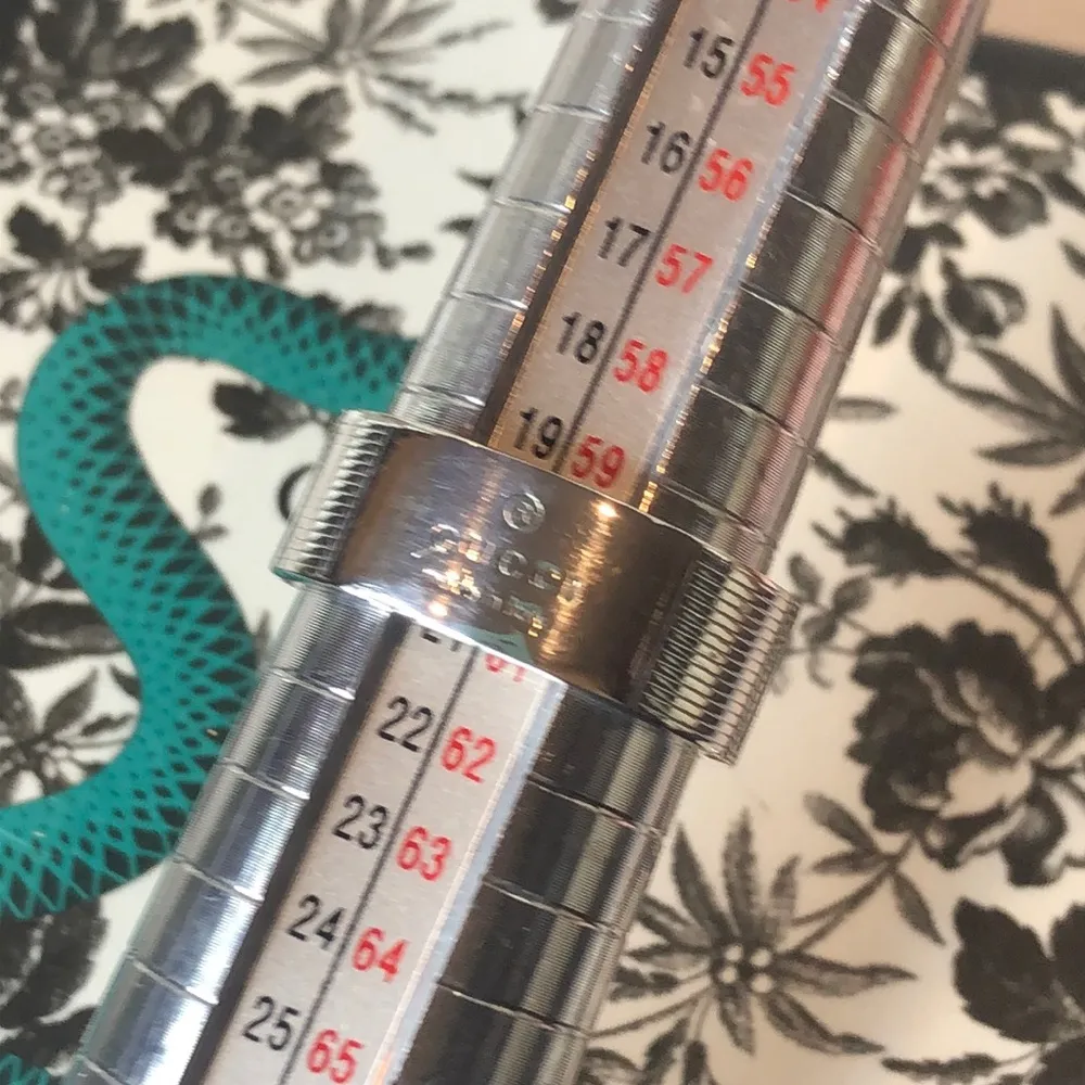 GUCCI Sterling Silver Engraved Cigar Band Ring Size 9-1/2 21 NIB - Image 15