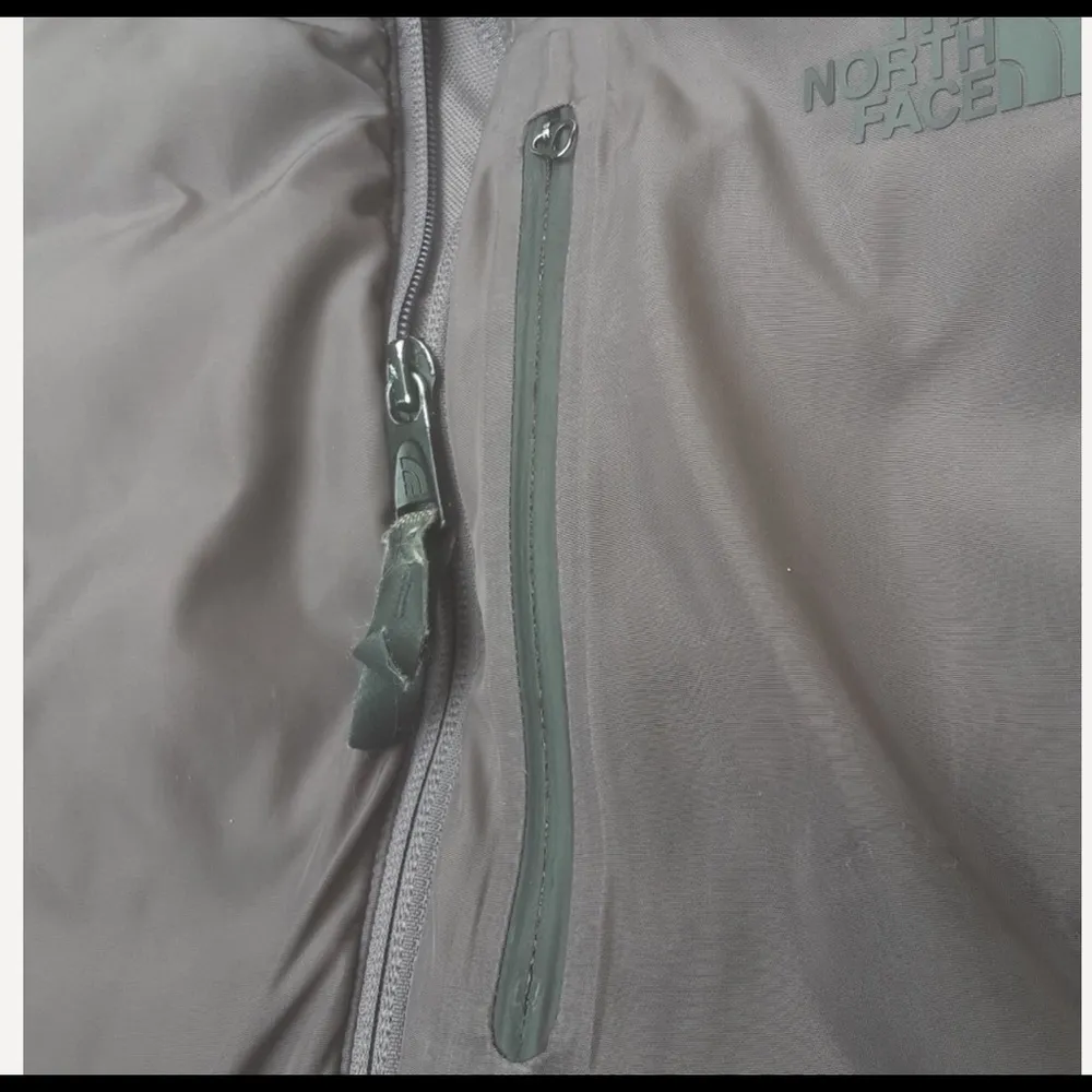 The North Face  Women’s Down Jacket M - Image 8