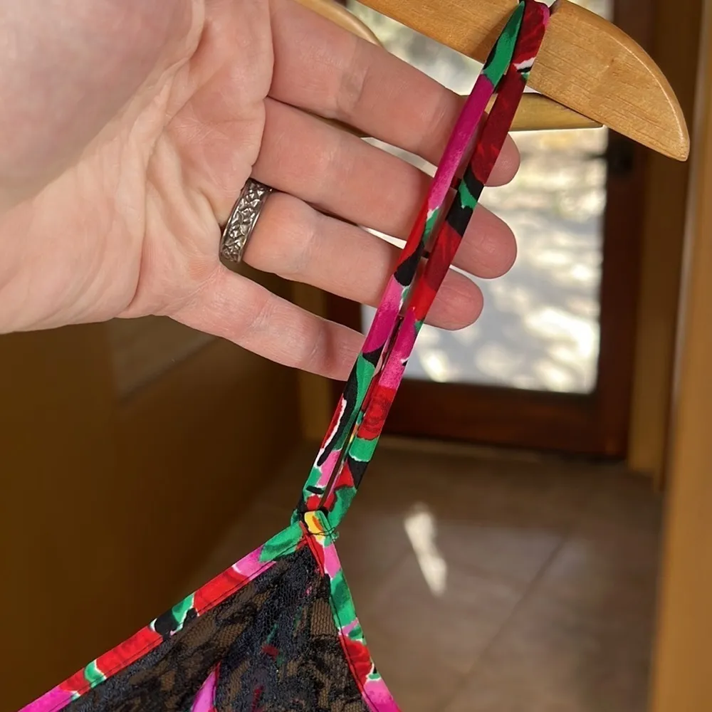 Vintage Victoria’s Secret Gold Label 90s chemise Tulip Garden Size Small - Image 5