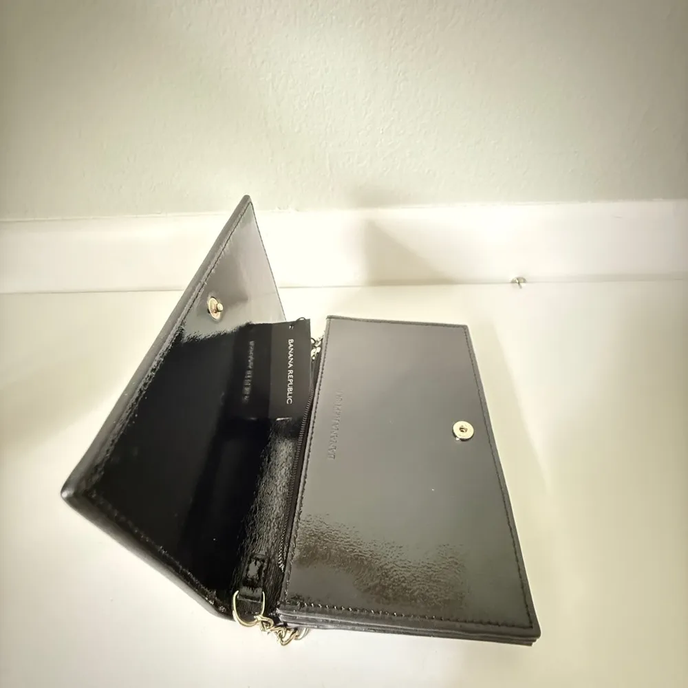 New Elegant Black Chain Shoulder/Crossbody/Clutch Bag - Image 4