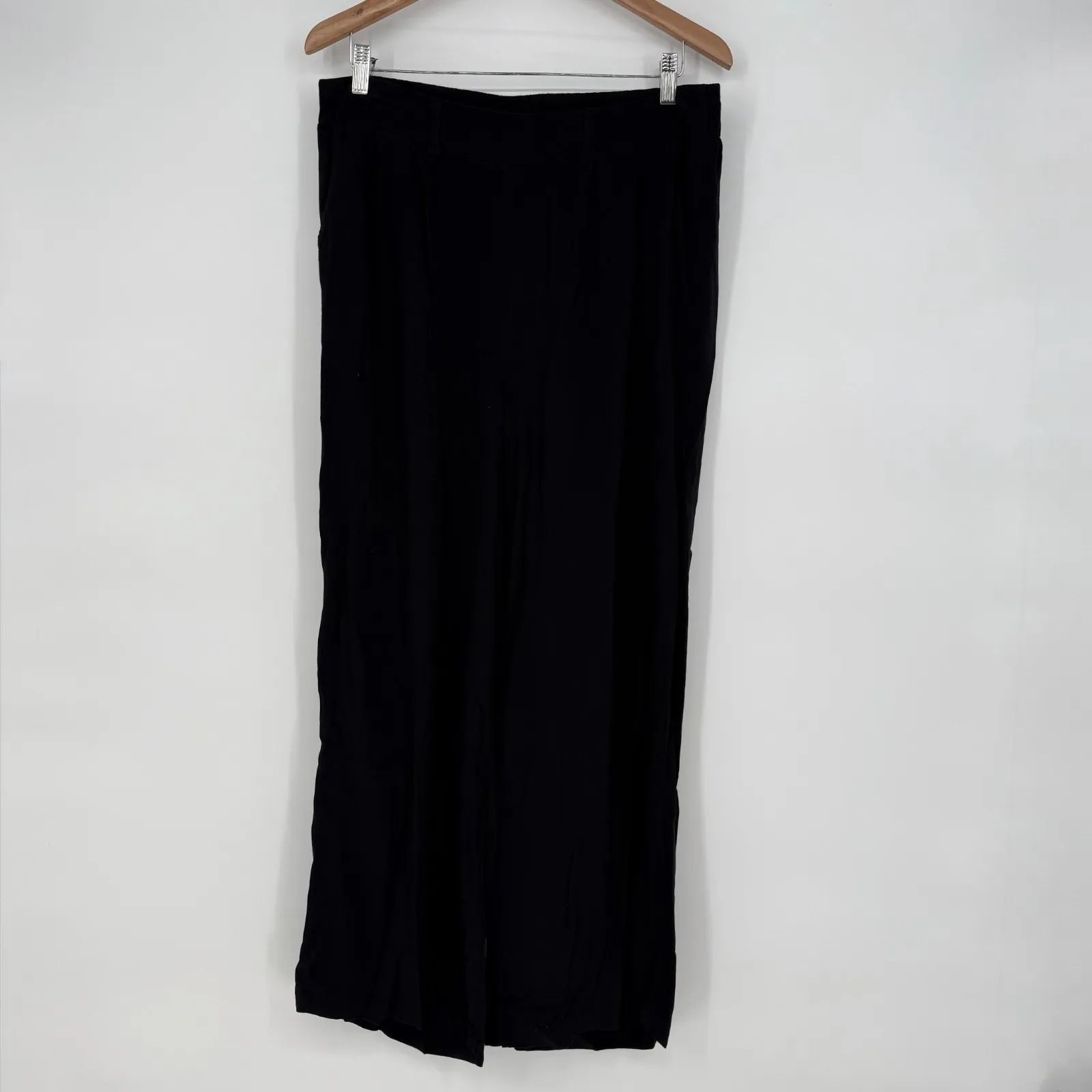 Torrid‎ Chino Pants Black Rayon Stretch Pleated Wide Leg Elastic Waist Womens L - Image 2