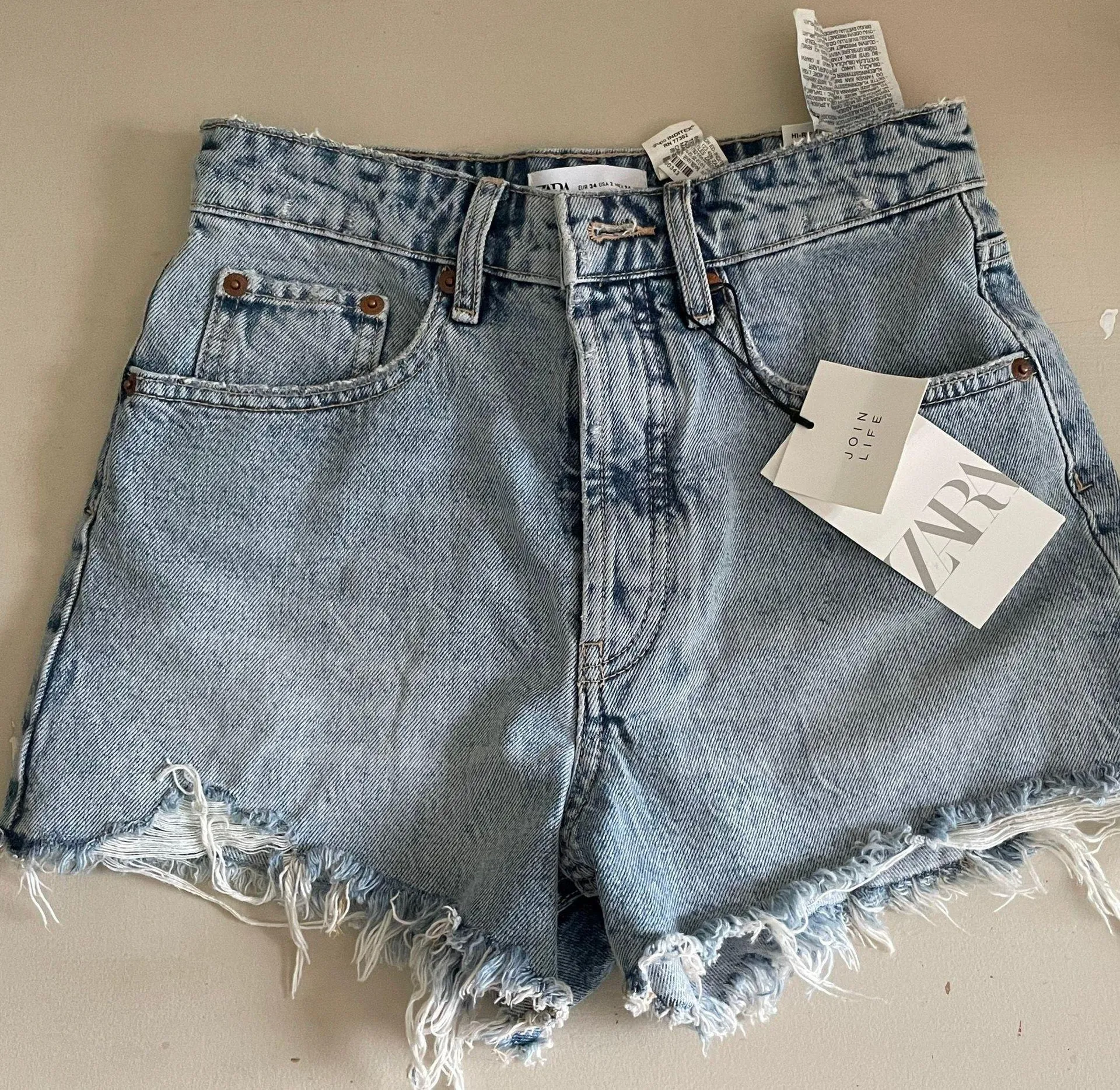 ZARA Jean Shorts - Image 4