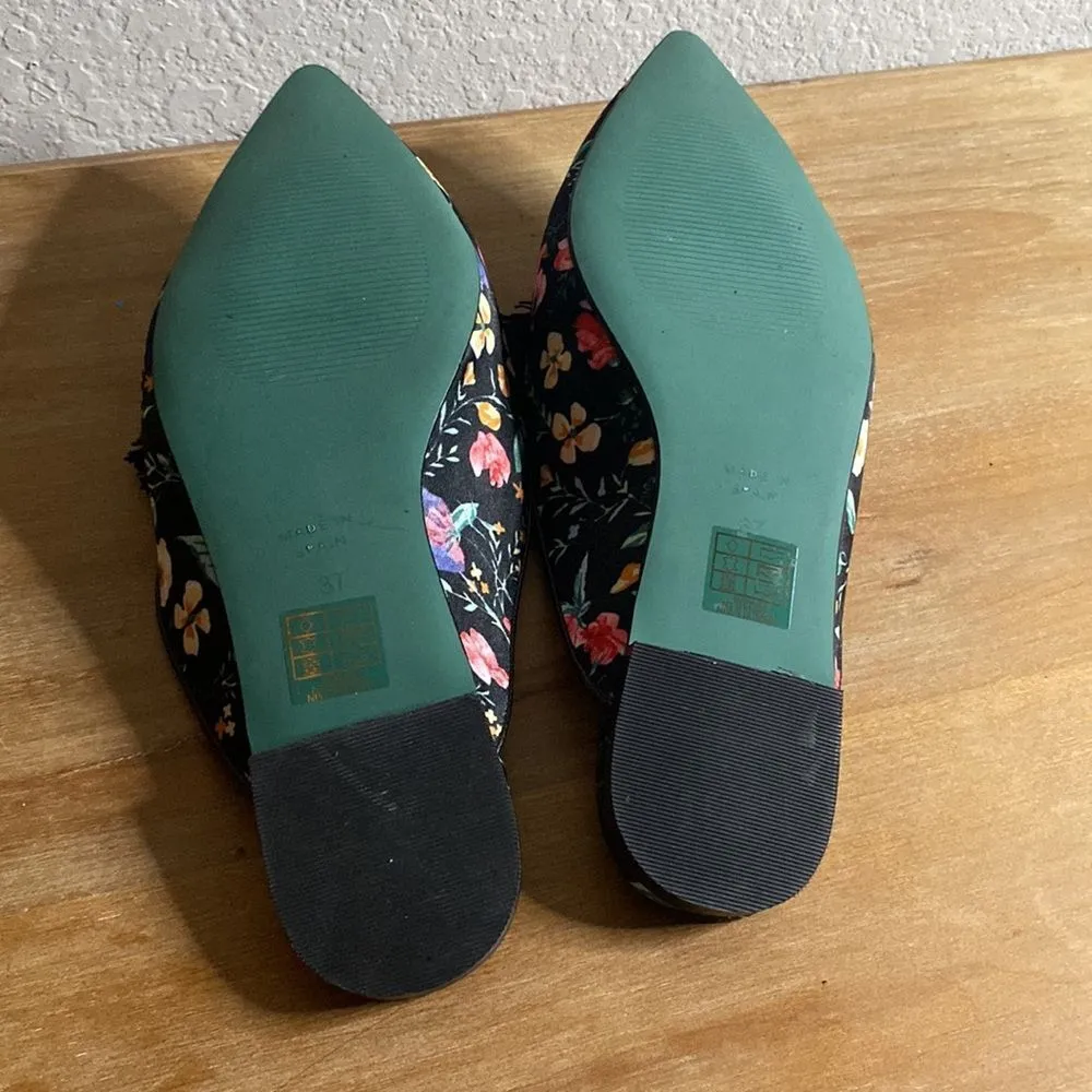 Anthropologie Boho LAB black Floral Tassel Slides Mules size 37 US 6 - Image 5