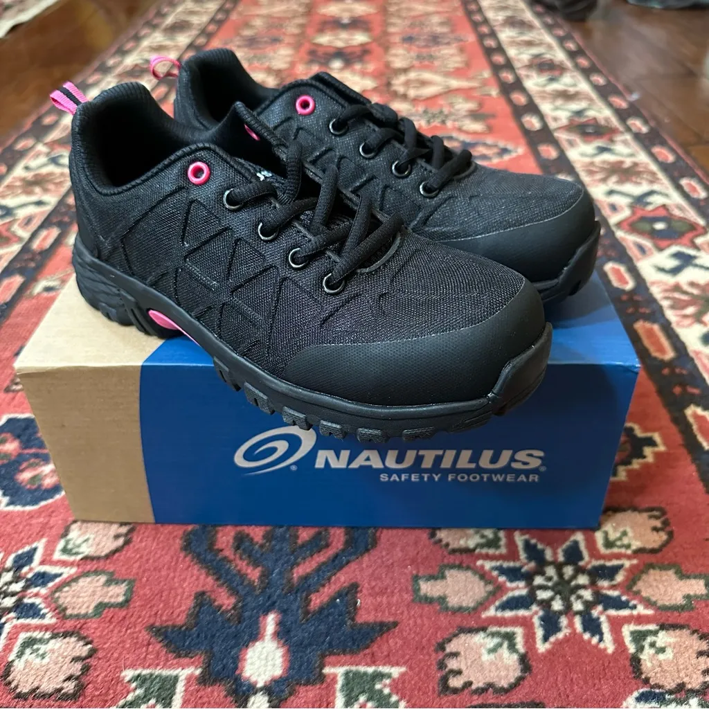 NWT Nautilus Carbon Nano - Image 3