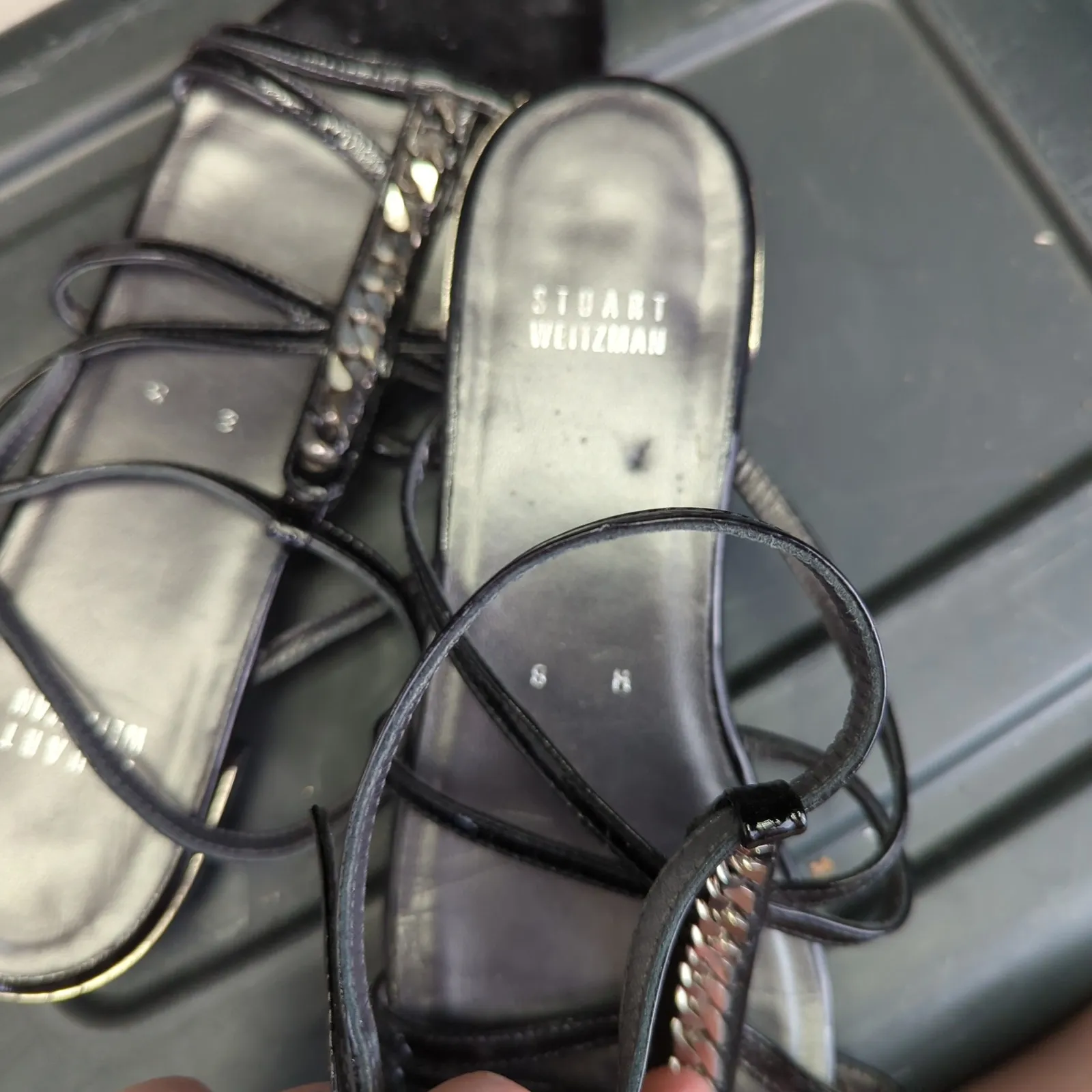 Stuart Weitzman Gladiator Strap‎ Sandals Black Leather Silver Chain Women's 8 - Image 7