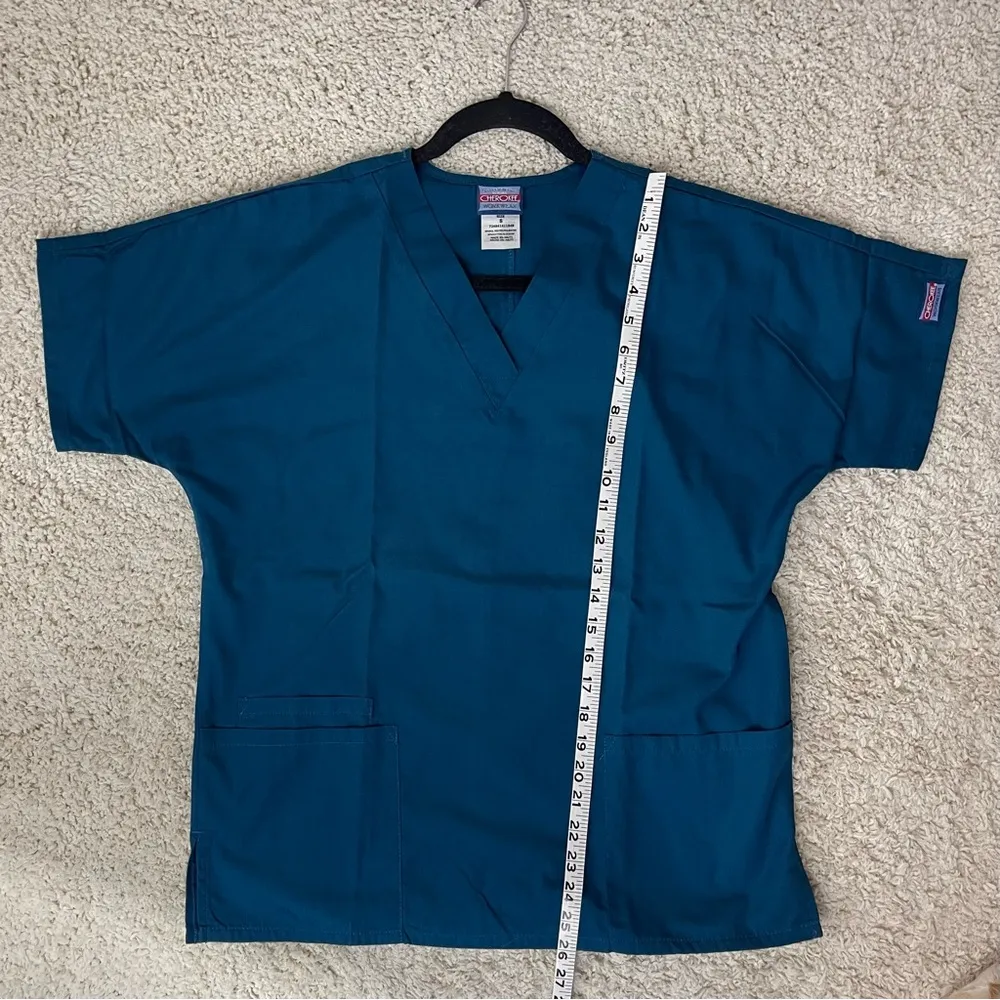 Cherokee Workwear Scrub Set - Image 6